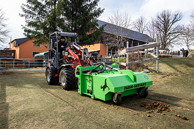 FARM-SERVANT ECO Abmistgerät – effizientes Stallzubehör für Pferde